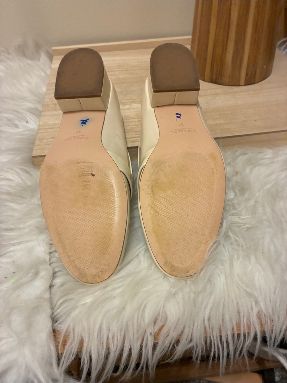 Zara Cream Patent Loafers with Pearl Accent - Picture 4 of 4